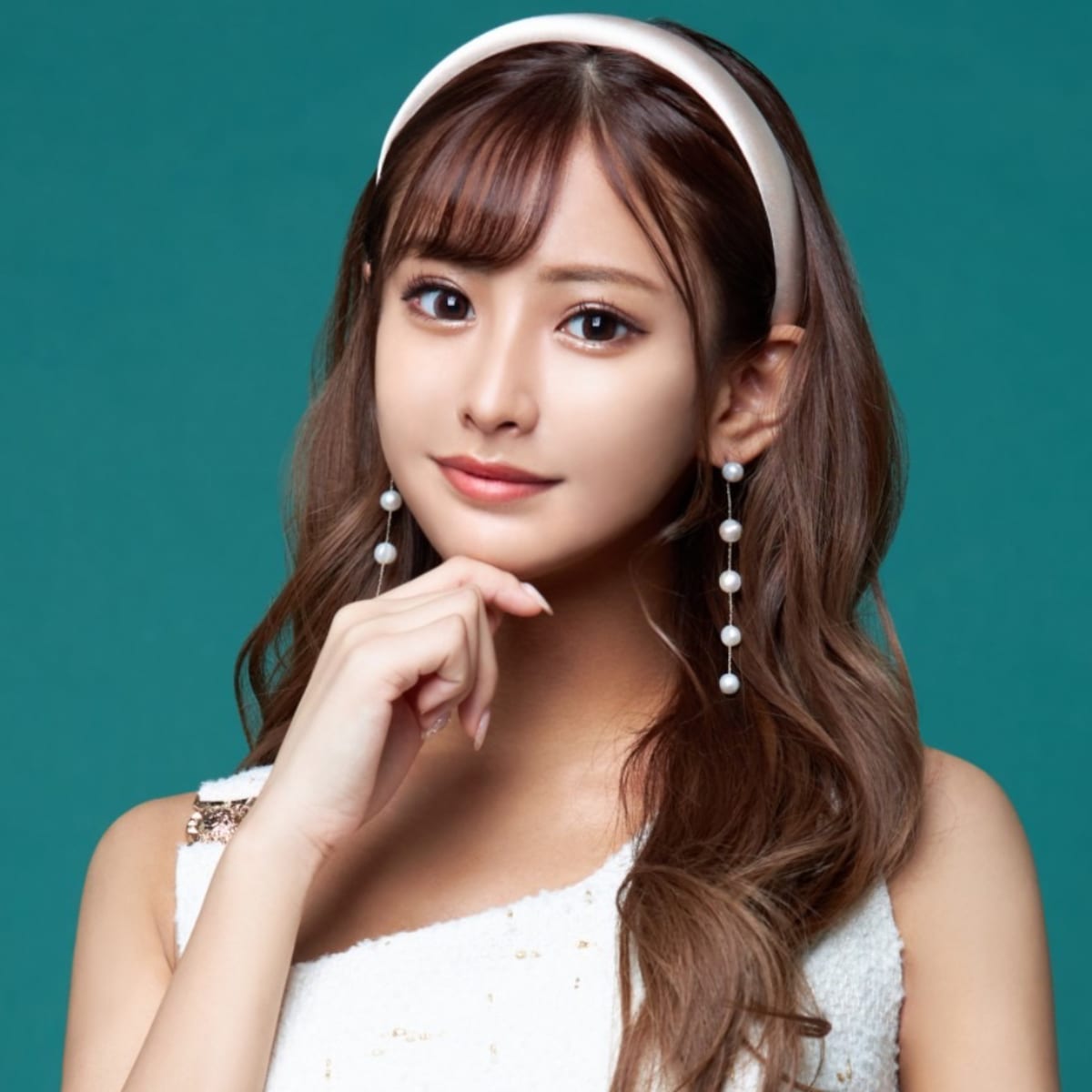 星野ティナのプロフィール LuLINE(ルライン)