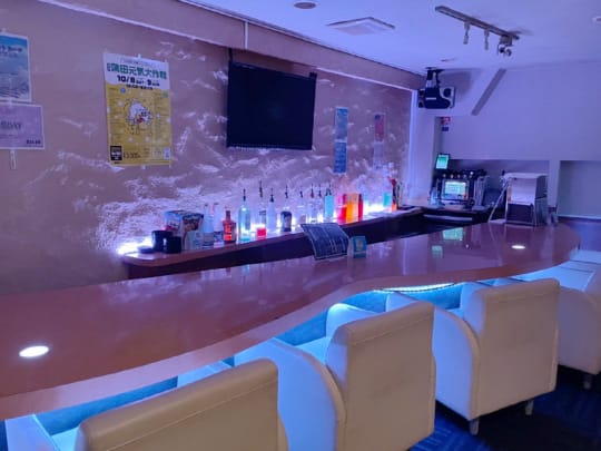 東京_蒲田_Girl's Bar & Lounge ALL-IN(オールイン)_体入求人_店内3