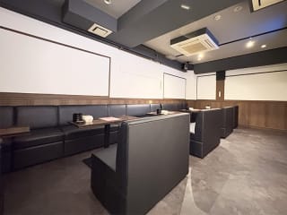 体入掲載ガールズバー シュシュの画像
