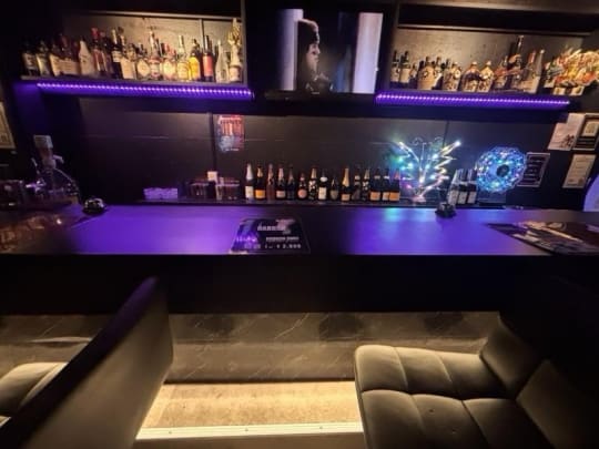 Bar α-PLUS(エープラス) - 浅草・浅草橋・両国の求人情報 | キャバクラ求人・バイトなら体入ドットコム